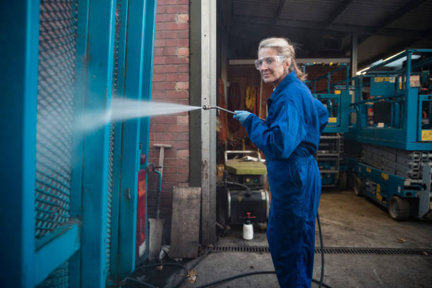 Why Choose Our Certified Pressure Washing Experts for Your Project Needs in Concord, MO?
